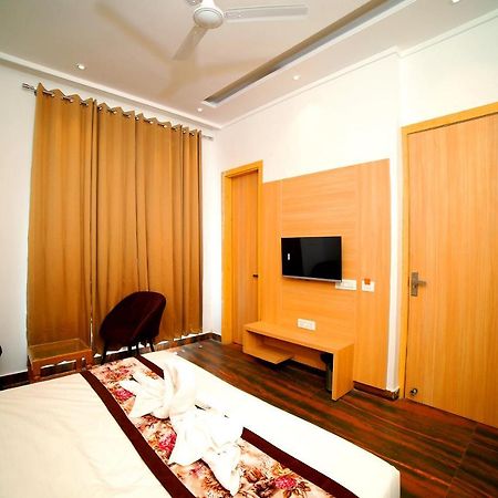 Hotel Diamond View อัมริตสา ภายนอก รูปภาพ