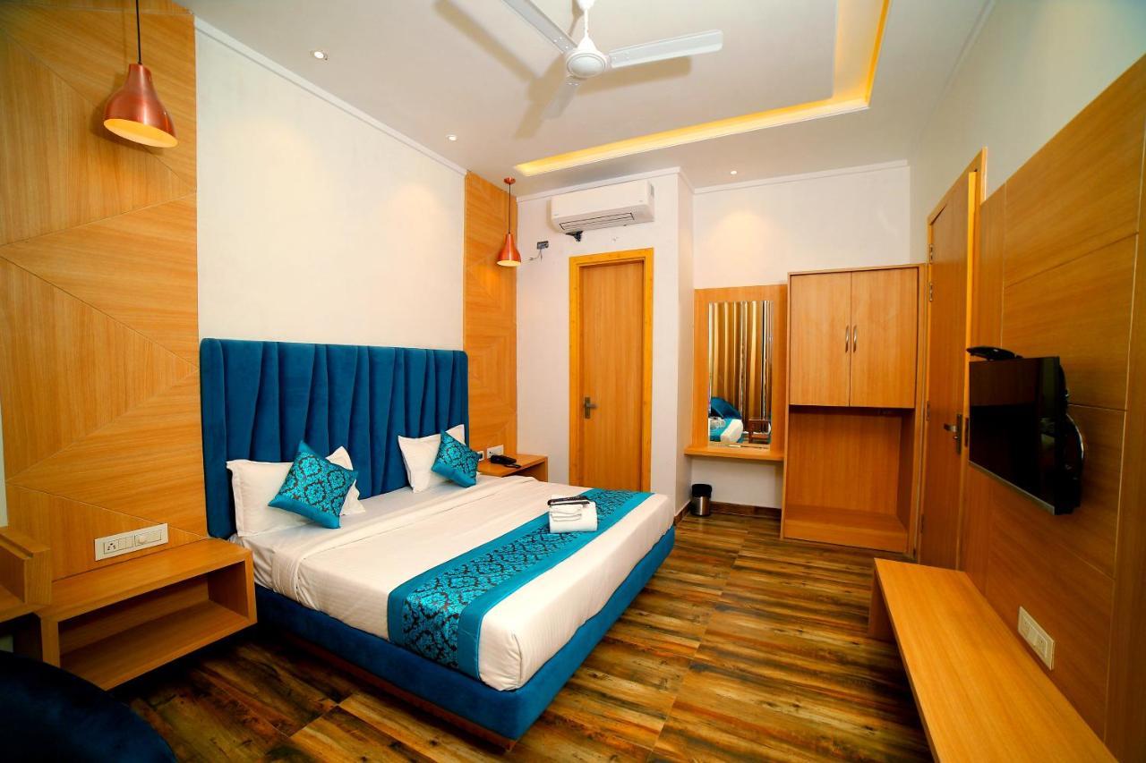 Hotel Diamond View อัมริตสา ภายนอก รูปภาพ