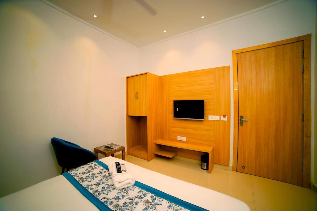 Hotel Diamond View อัมริตสา ภายนอก รูปภาพ